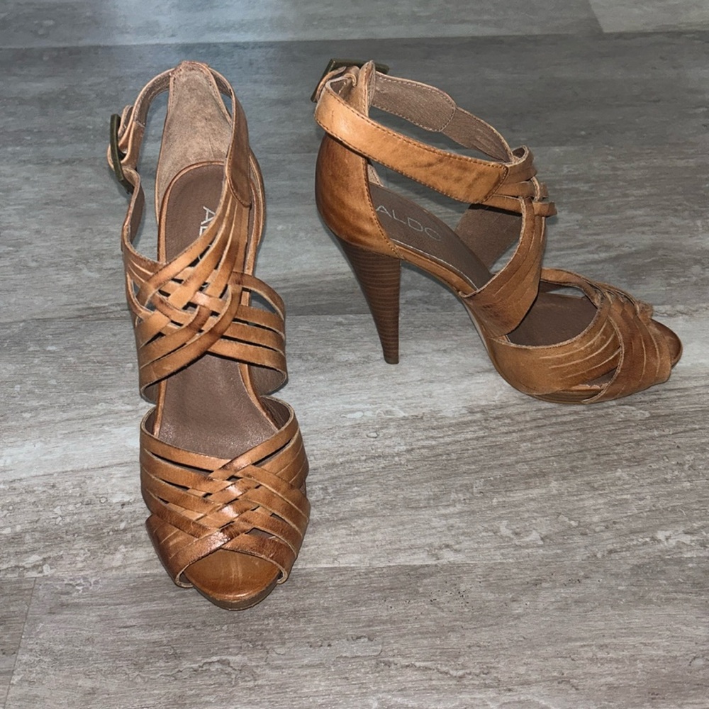Tan ALDO High heels Nude Classy